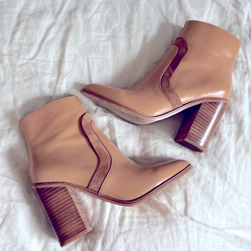 Sol Sana tan leather boots. Size 39 Euro or 8.5 US